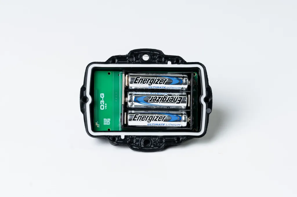 Oyster3 Open PCB & Batteries White Background.webp